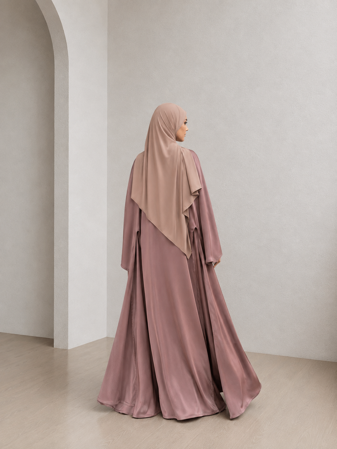 SILLAGE — Abaya deux pièces en Nida Premium.